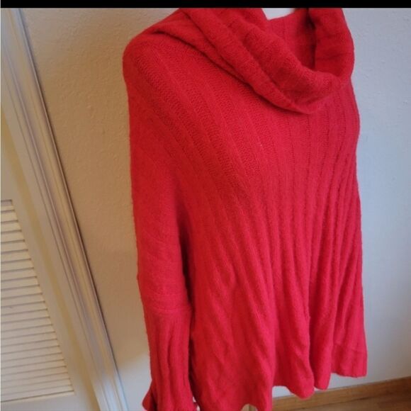 NWT Hyfve Red Cowl Neck Oversized Cozy Sweater RED A FABULOUS - Picture 2 of 7